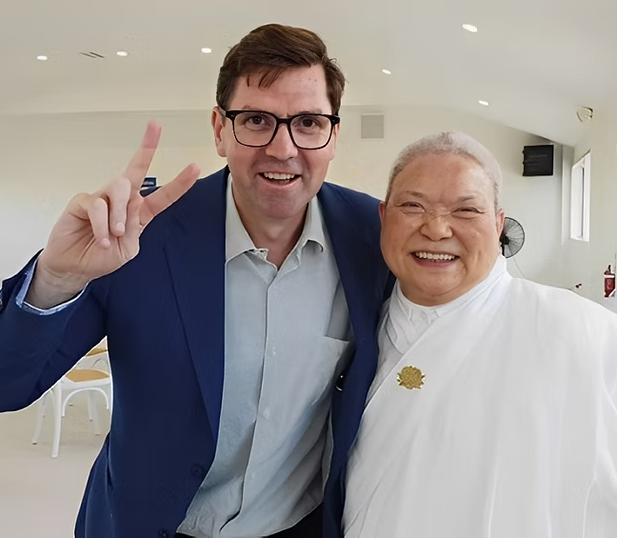 practitioner su with Mayor Geoff